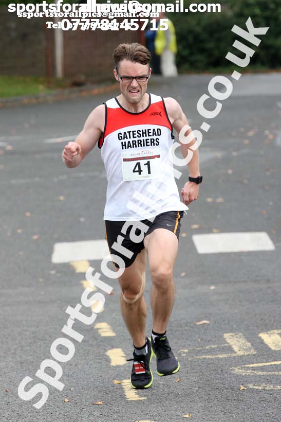 Tynedale Jelly Tea 10 Mile Road Race, 2017 Tynedale Jelly Tea 10 Mile Road Race, Ovingham, Northumberland. Photo: David T. Hewitson/Sports for All Pics